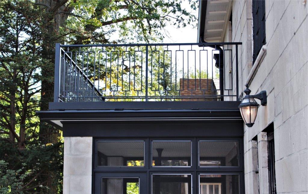 European Rectangle Balcony Rail Great Lakes Metal Fabrication